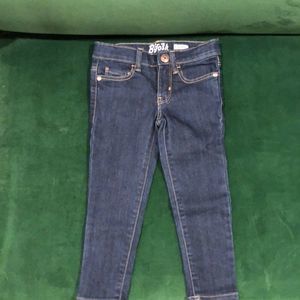 Oshkosh 2T Jeans